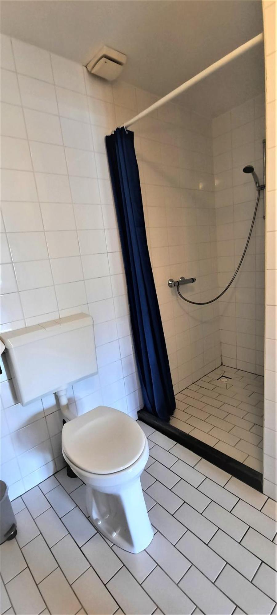 Appartement 2 Met Terras Aan De Tuin Van Op De Roemte Baflo Ngoại thất bức ảnh